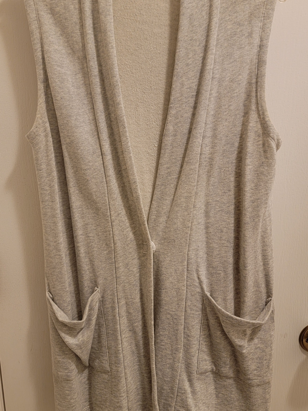 Elieen fisher Sleeveless Open-Front Light Gray Knit Sweater Vest